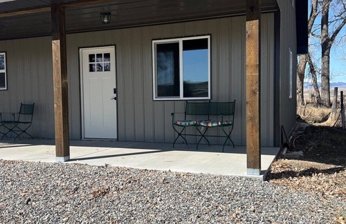 Cody House | Private and quiet, Dry Creek Cabin