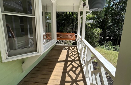 Emerald Isle House | Private and Quiet Beach House!