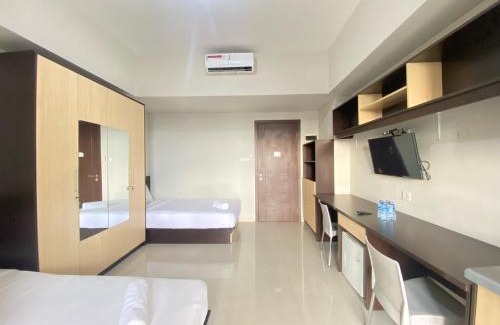 Hegarmanah Apartment | Private and Spacious Studio Room at Skyland City Jatinangor By Travelio