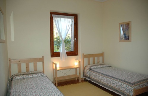 Lonato del Garda Villa | Private Apartment In Villa With Pool,over looking Lake Garda, pet friendly