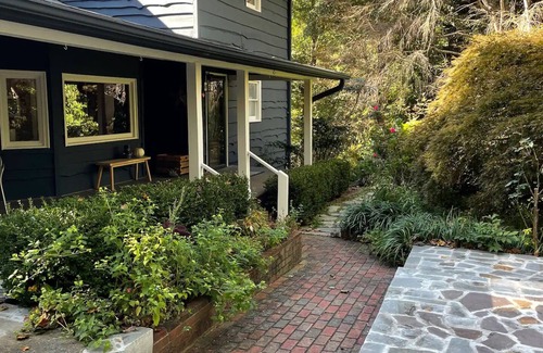 Landrum Apartment | Private Apartment on Beautiful Grounds, Walking Distance to Landrum SC