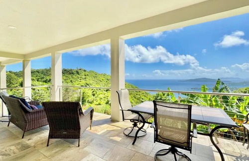 Estate Neltjeberg Apartment | Private apartment on northside of St. Thomas overlooking 4 bays with WiFi, AC