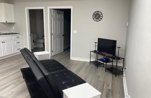 Southbury Apartment | Private Apt In Southfordsouthbury
