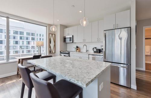 Seaport District Apartment | Private Apt Seaport with Gym