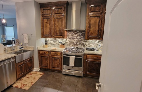 Sumter County Apartment | Private attached apartment with beautiful views and a private two car garage.