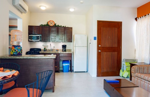 Puerto Morelos Apartment | Private balcony overlooking the pool, peaceful apartment with great amenities