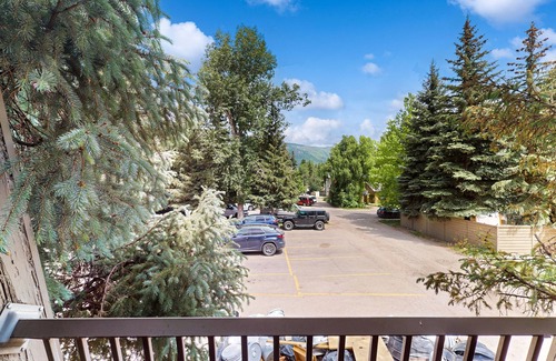West End Apartment | Private balcony room on Main St - pool & hot tub - walk to lifts, dog-friendly