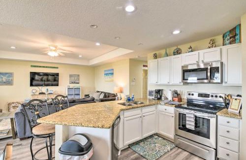 San Luis House | Private Beach Access Coastal Freeport Home!