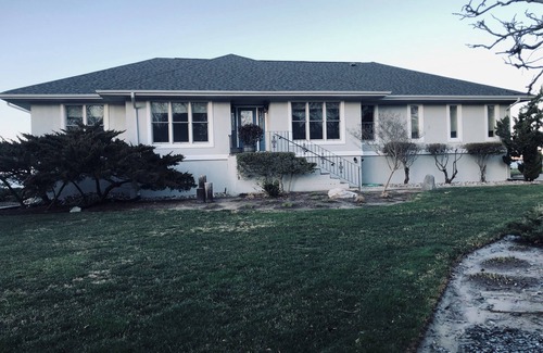 Norfolk - Virginia Beach House | Private beach. Amazing Chesapeake Bay views. Luxury Home near major attractions