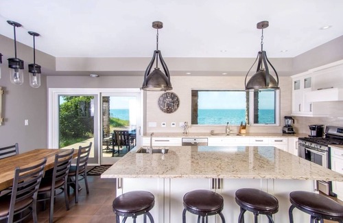 Harwich House | PRIVATE BEACH