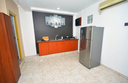 Marawila Villa | Private beach/Max 6people/2bed room/Wifi/Gym/