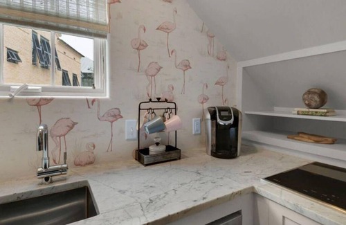 Rosemary Beach Cottage | PRIVATE BEACH/POOL ACCESS-Gulf Side Pied-a-Terre-Steps to the Beach-2 Bikes