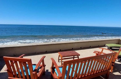 Cerritos House | Private Beachfront Villa