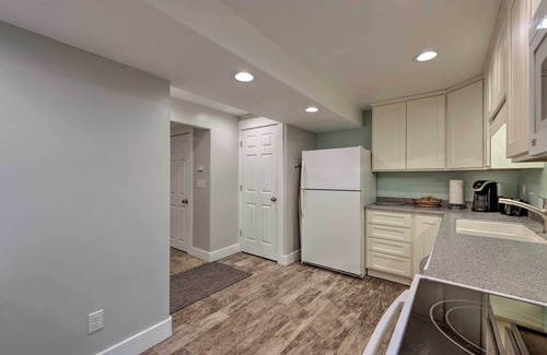 Lehi Apartment | Private Bsmt Apt- 3 miles to thanksgiving point Lehi