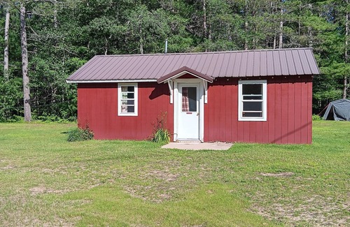 Manistique Cabin | Private Cabin 3 between munising and manistique