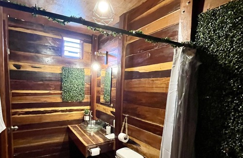 Bacalar Cabin | Private cabin in a central area 1 block from the lagoon!