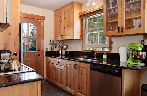 Peak 8 Cabin | Private cabin in a super location above the base of Peak 8