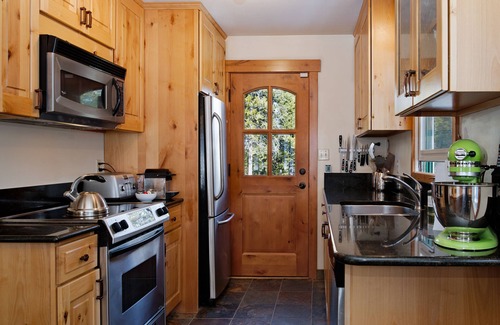 Peak 8 Cabin | Private cabin in a super location above the base of Peak 8