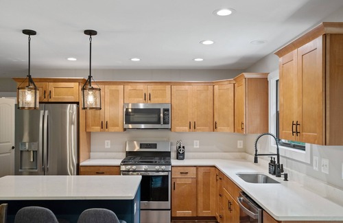 Bentonville Cabin | Private Cabin in the woods w/firepit right next to Shenandoah River