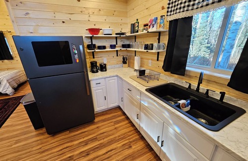 Willow Cabin | Private Cabin in the Heart of Willow Alaska