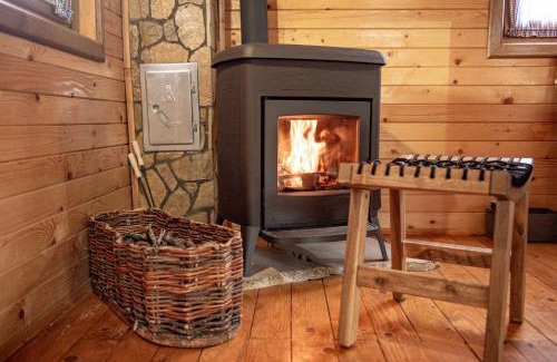 Savnik House | Private Cabin in the Woods
