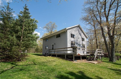 Longville Cabin | Private cabin on beautiful Long Lake- close to Walker and Longvile