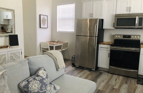 Palm Valley House | Private Casita w/New Full Kitchen, Private Pool, Gated Community