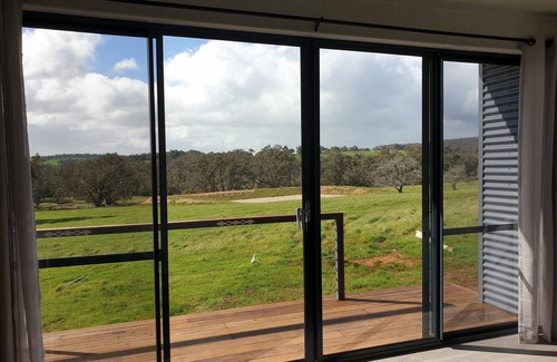 Frankland River Ski Chalet | Private Chalet for couples @ Frankland River Chalet Retreat