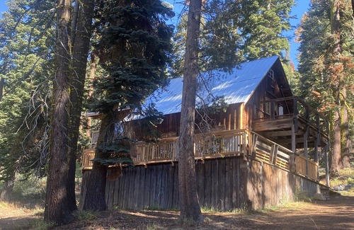 Echo Lake Ski Chalet | Private Chalet outside Tahoe near Echo Lake, amazing hot tub deck and loft