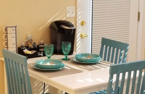 Annapolis Apartment | Private coastal Guest Suite with pool. Minutes from Downtown Annapolis and USNA