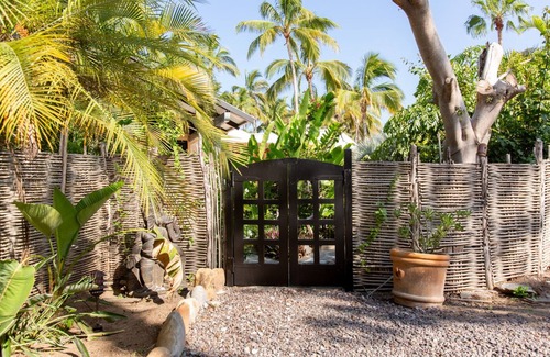 Todos Santos House | PRIVATE COMPOUND WITH SWIMMING POOL at the beach