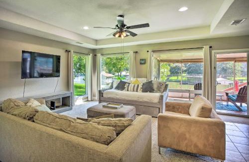 Leisure Land House | Private Dock and Slip Cedar Creek Reservoir Home