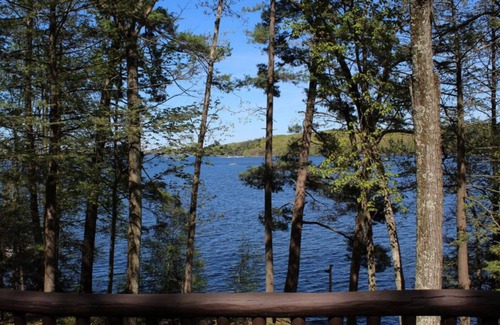 Paupack Cabin | PRIVATE DOCK! Cozy Lakefront Cabin RIGHT on Lake Wallenpaupack