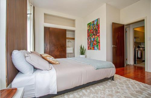 Bedford-Stuyvesant Apartment | Private Double Queen Suite in Brooklyn Brownstone