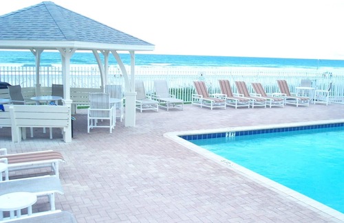 New Smyrna Beach Resort | PRIVATE ENTRANCE in residential beachfront area, Ocean Sands Beach Club resort