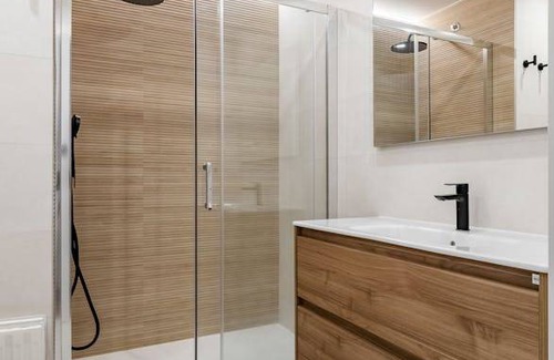 Pozuelo de Alarcon Resort | Private room ∙ 1 bedroom ∙ 1 guest