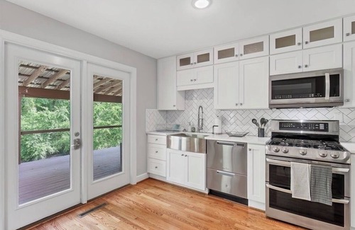 Terry Sanford House | Private Fayetteville Retreat Minutes to Downtown!