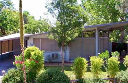 West Sedona House | Private Fenced Yard, Hiking Trails & Hot Tub