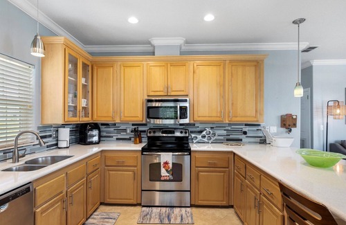 Little Torch Key House | Private Florida Keys Escape w/Pool, Dock, Tiki Bar – Pet Friendly