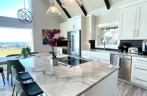 Garden City House | Private Foothills Retreat w/Pool, Spa, Sauna, Firepits & Amazing Views!