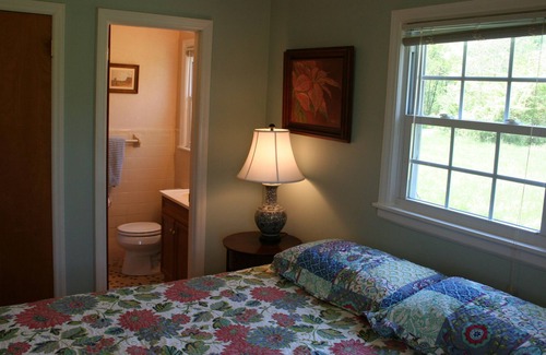 Pittsboro House | Private Friendly Country Home 2 miles from Shakori Hills