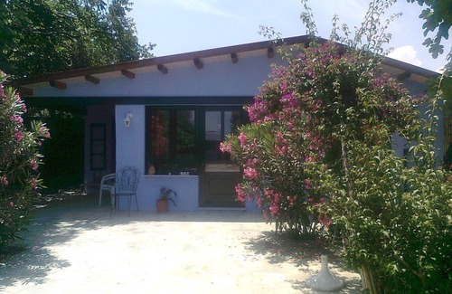 Marathon House | private garden house in marathon 1.3km from the sea, beach 40km from Athens center