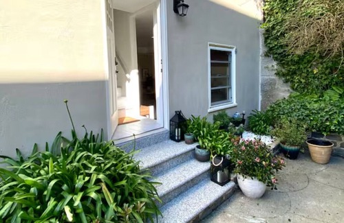 Crocker-Amazon Apartment | Private garden suite in charming San Francisco neighborhood