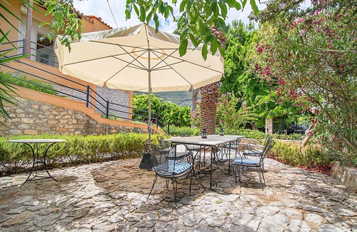 Melissopetra Villa | Private Greek Villa Surrounded by Amazing Landscape And Profound History