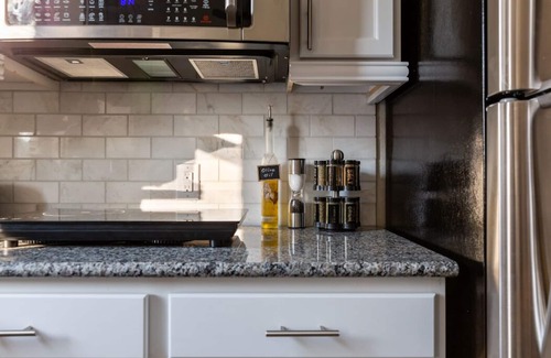 Cypress Apartment | Private Guest Apt with King Bed! and Screaming Fast Internet!