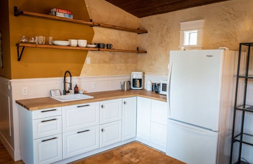 Old Bend Apartment | Private Guest Suite in the Heart of Old Bend
