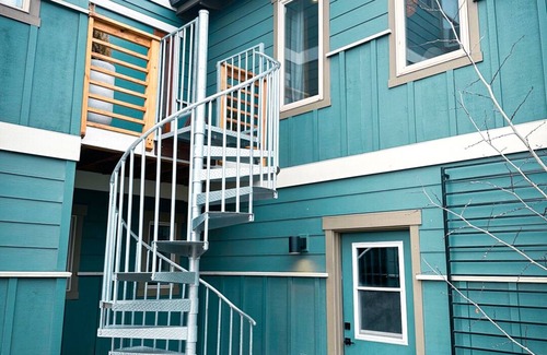 Old Bend Apartment | Private Guest Suite in the Heart of Old Bend