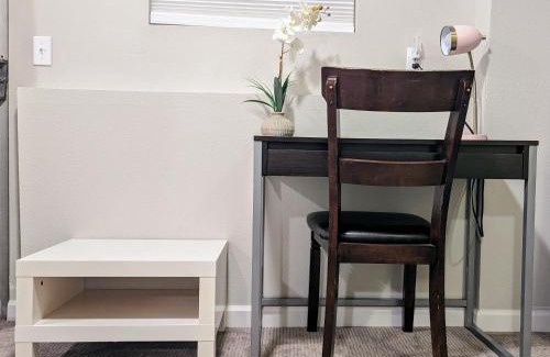 West Bellevue House | Private Guest Suite in West Bellevue Home