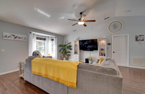 Homosassa House | Private Heated Pool Sunny Homosassa Stay!