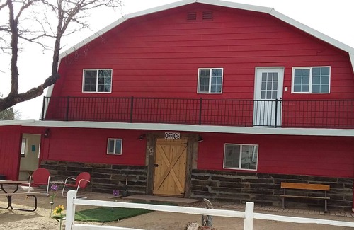 Pomerene House | Private home away from home and just a short drive to the old west.